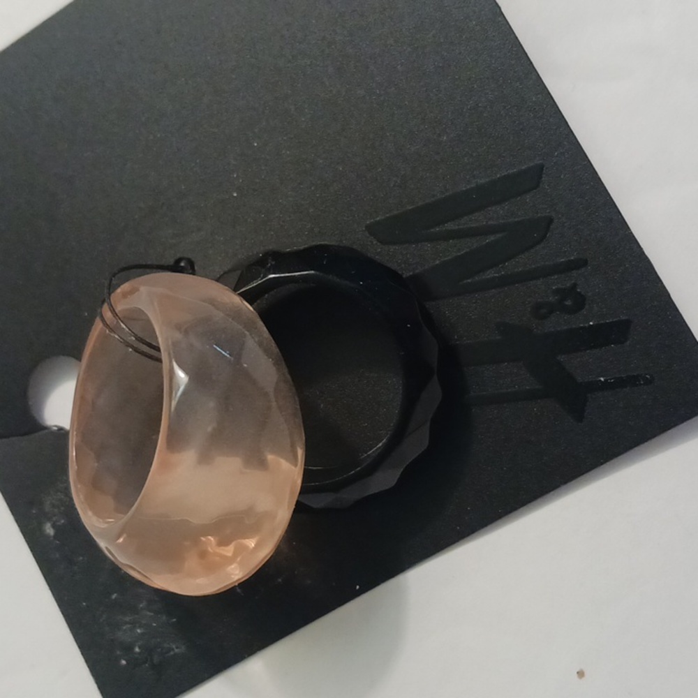 H&M set of 2 plastic rings black and beige Sz. L - Picture 4 of 13